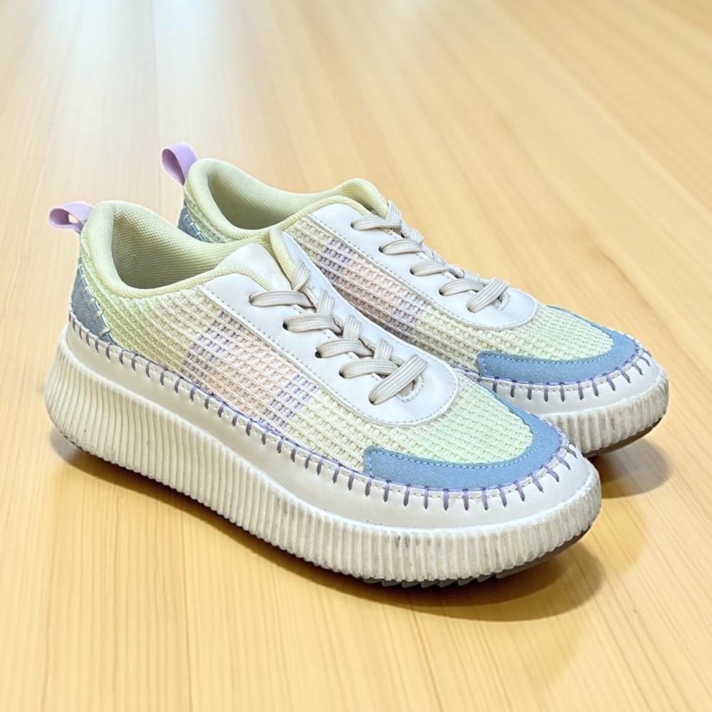 Nicole Miller Brita Woven Rainbow Pastel Platform Sneaker in Beige Mist Sz 8 - Picture 2 of 10